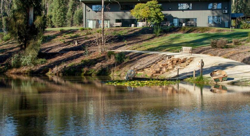 Saladin Lodge — Hotel in Narbethong