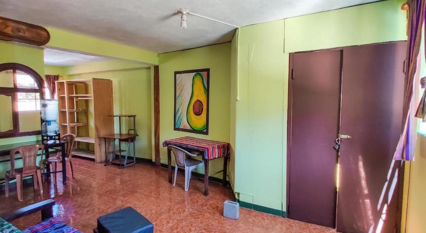 Imagen de Habitación Triple Confort con ducha (Comfort Triple Room with Shower) 3