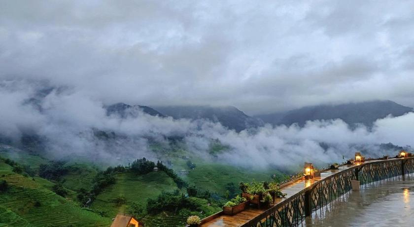 沙坝 Sapana Mountain Retreat 3星级 酒店 餐厅