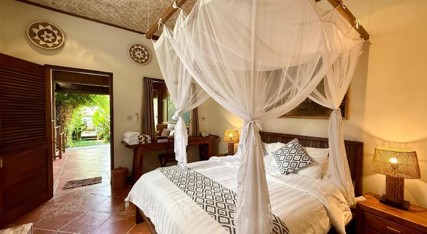 Bild von: Doppelzimmer mit Poolblick (Double Room with Pool View) 0