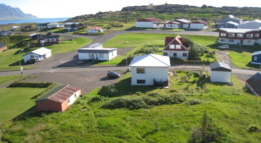 Guest House Hammersminni — Hotel in Djupivogur