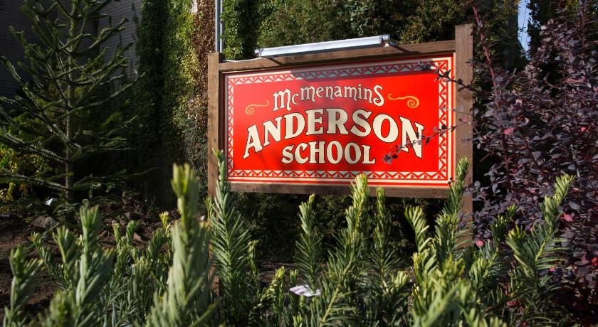 McMenamins Anderson School