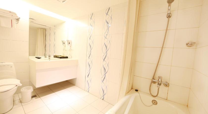 Image of Deluxe Double Room 2
