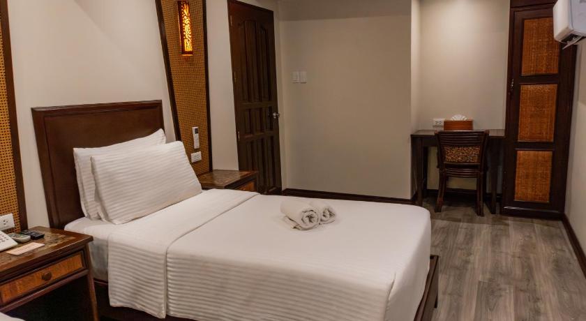 Image of 3-Bedroom Family Suite 8