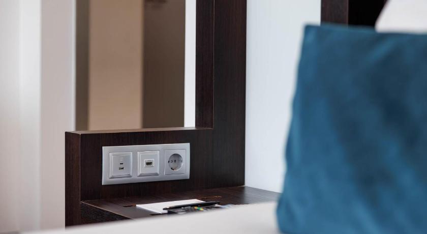 Image of Executive Double or Twin Room 12