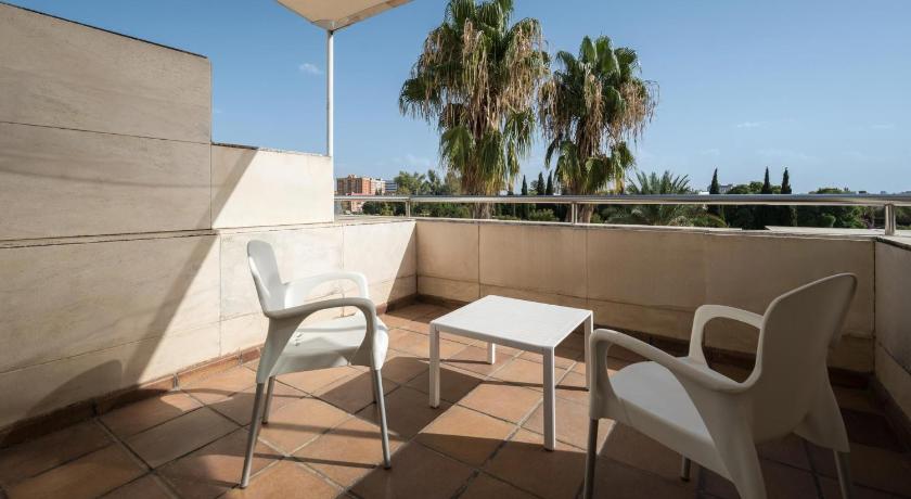 Image of Family Room with Terrace 1