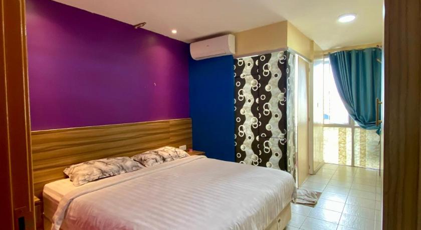 Image of Double Room with Private Bathroom 0