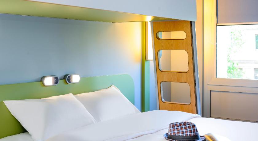 ibis budget Courbevoie Paris