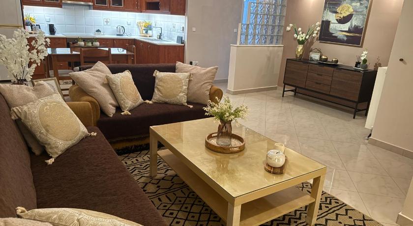 Ntarmos Apartment