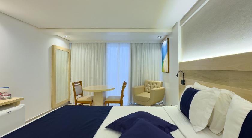 Image of Double Room with Balcony and Sea View 7