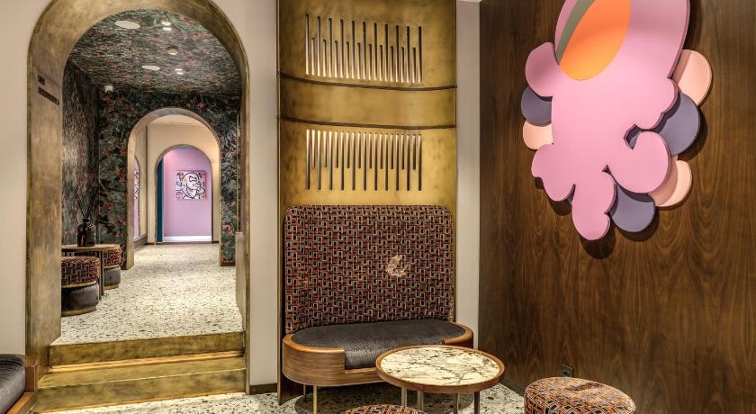 ローマ THE STEPS Hotel - by Eitch Collection 4つ星 ホテル プール