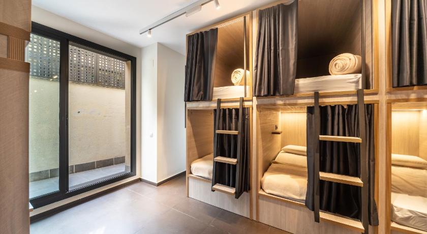 GG Hostel - image 2