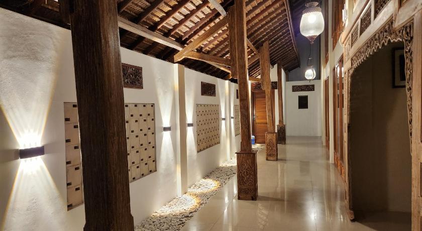 Balitung Villa Seminyak - image 5