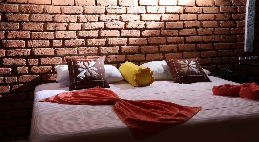 Hotel Viverra photo