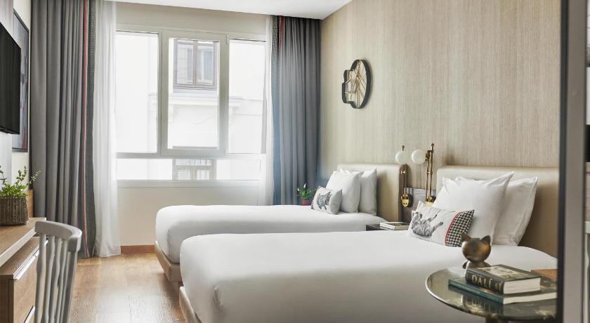 Image of Family Suite 14