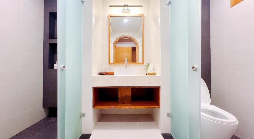 Zdjęcie: Pokój o podwyższonym standardzie z widokiem na morze (Superior Sea View Room) 15