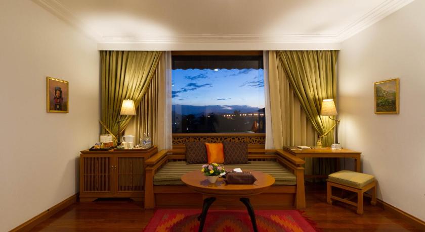 Image of Deluxe River View 3
