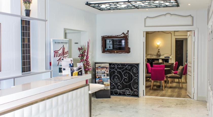 Hotel Kyriad Tours Centre photo