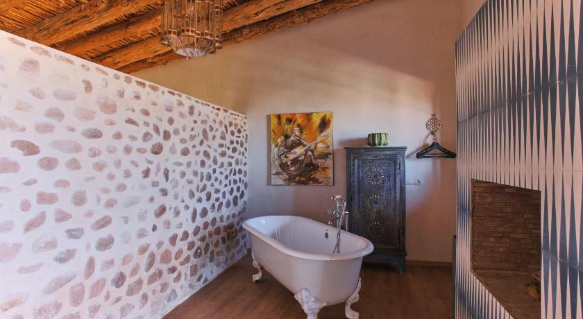 アグマト Dar Imiri 4つ星 ホテル 眺望