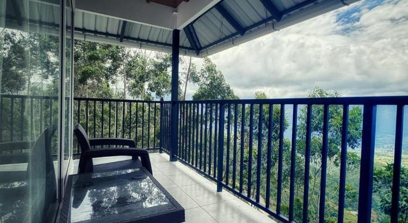 Honeyrock Farm Resort by Skybz - image 9