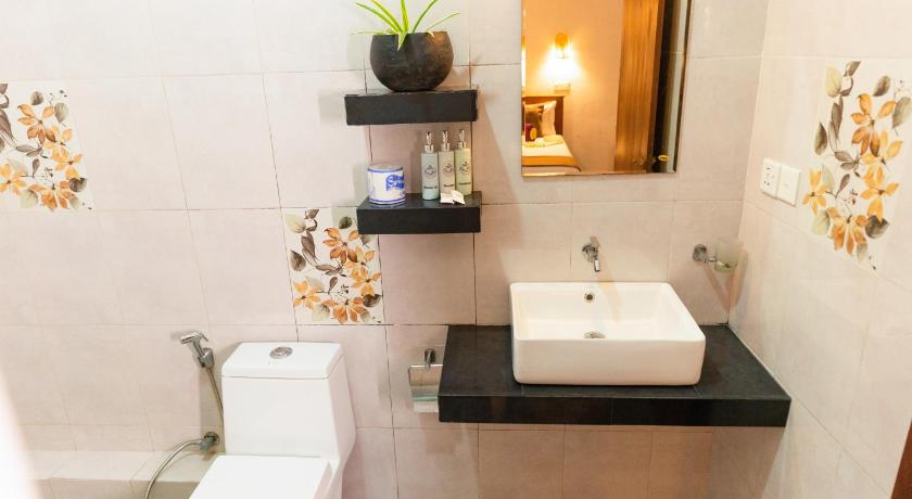 Image of Deluxe Double Room 8