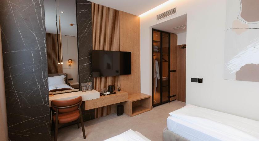 Foto Tradicija Hotel - Booking Diskon Spesial