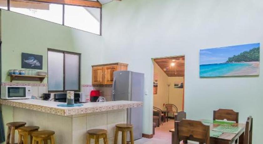 Image of Three Bedroom Jungle Beach House 7