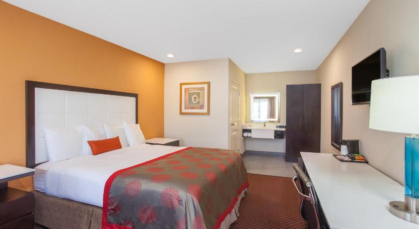 Ramada by Wyndham Culver City