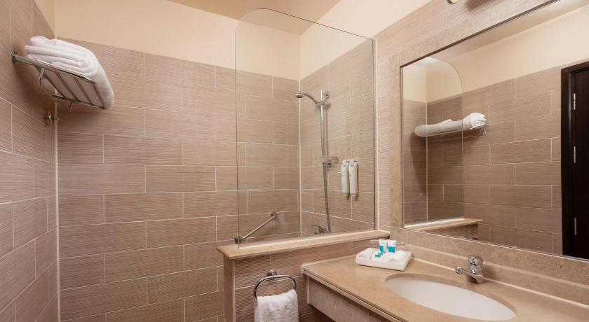 Image of Deluxe, Queen or Twin Bed, Sea View- Jaz Lamaya 9