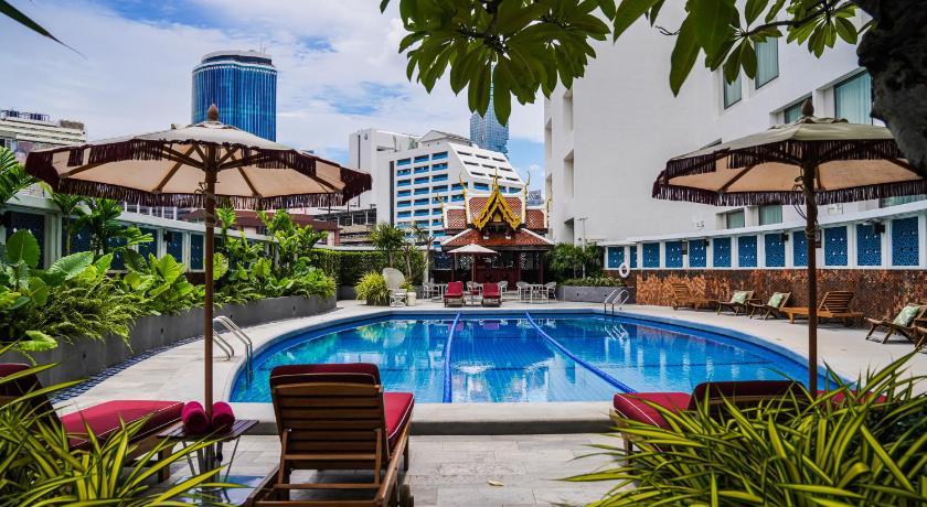 Montien Hotel Surawong Bangkok - image 15