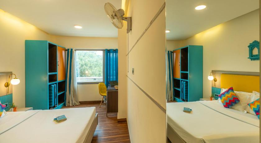Image of Deluxe Private AC Room With Ensuite Bathroom 6