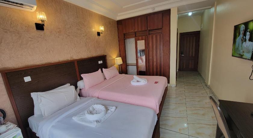 Image of Deluxe Double or Twin Room 1