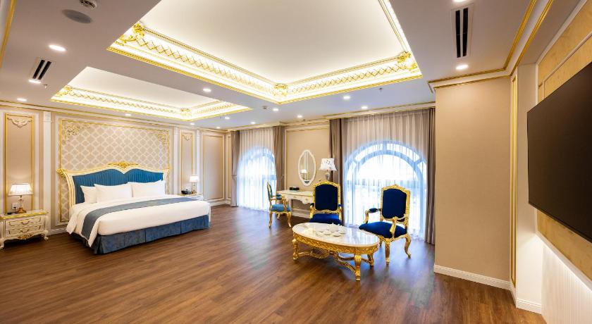 ホーチミン LaChateau 5つ星 ホテル ロビー