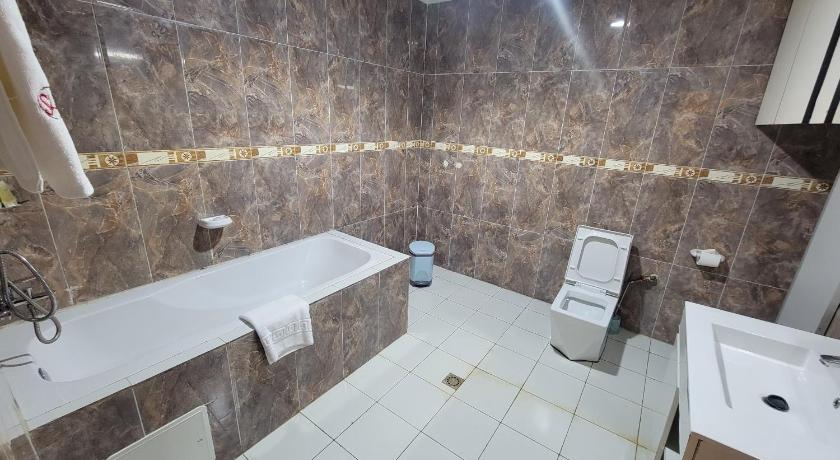 Image of Deluxe Family Room 2