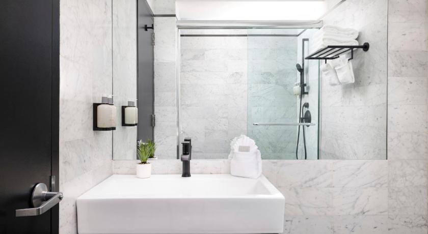 Фото: Лофт с террасой (Loft with Terrace) 8