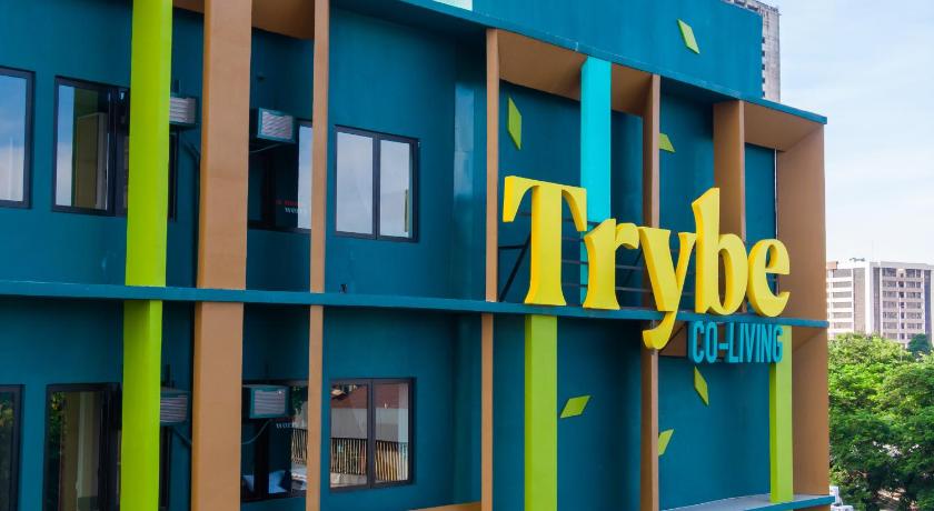 宿务 Trybe Co-Living 1星级 酒店 泳池