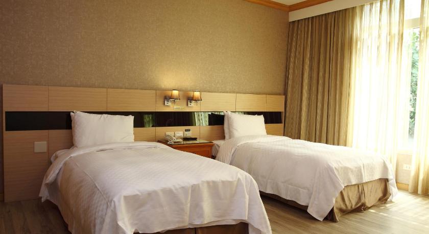 Image of Standard Quadruple Room 3