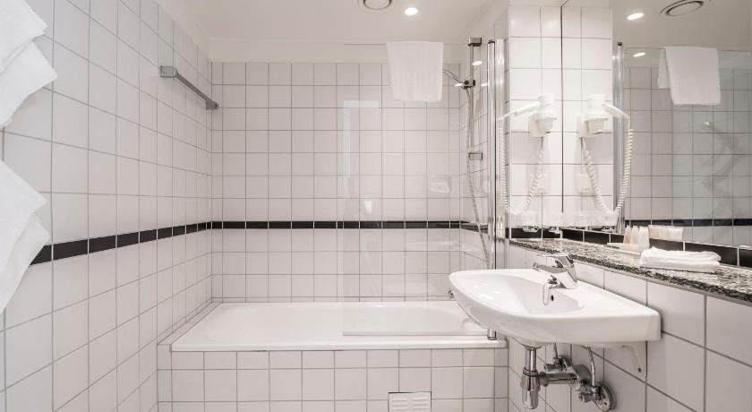 Image of Junior Suite 7