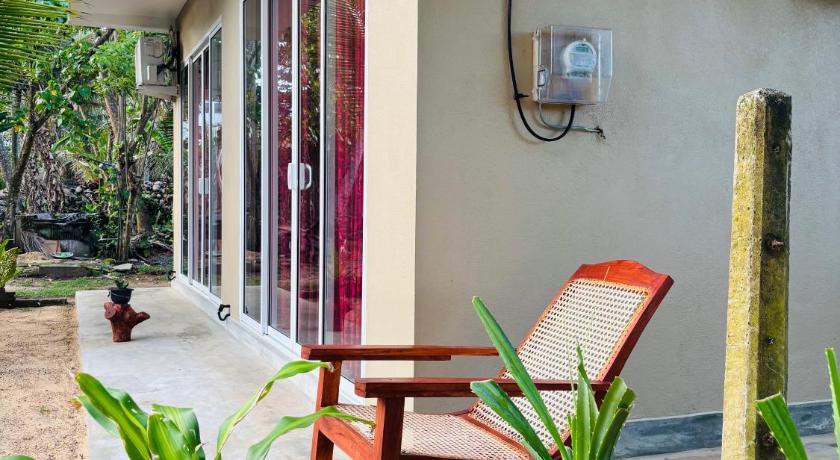Revival Beach Resort - image 9