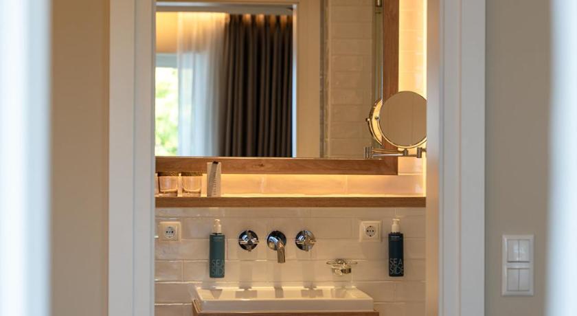 Image of Suite 16