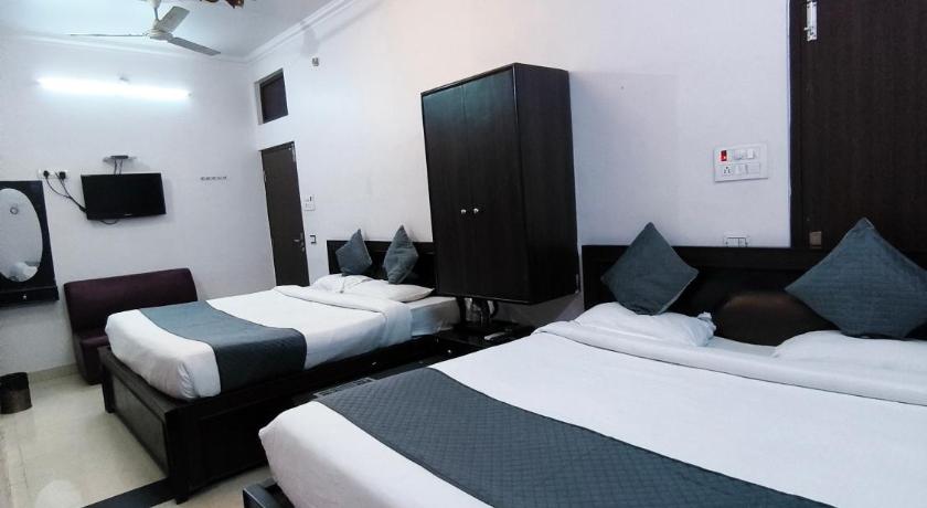 New hotel blue stars – Varanasi, VA