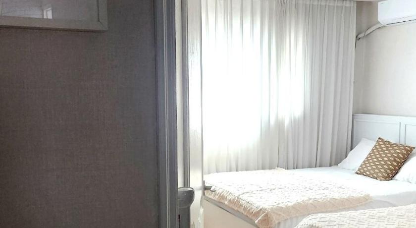 서울 Howl's house 숙소 스위트룸