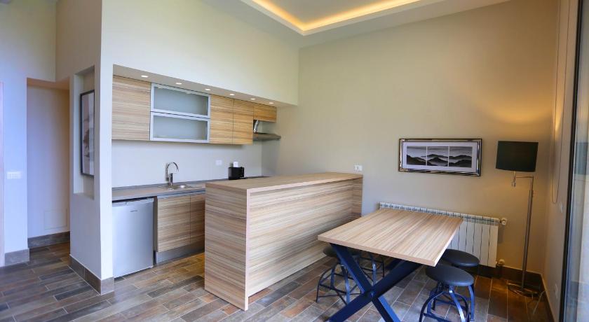 Image of Deluxe Chalet 1