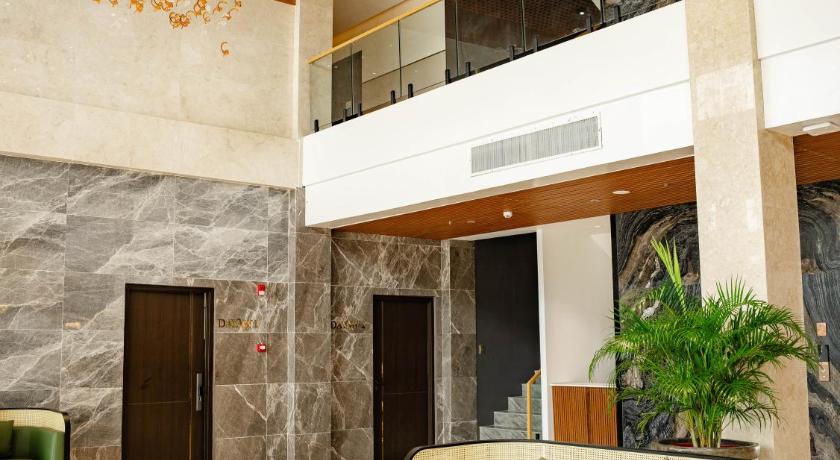 Madayaw Hotel