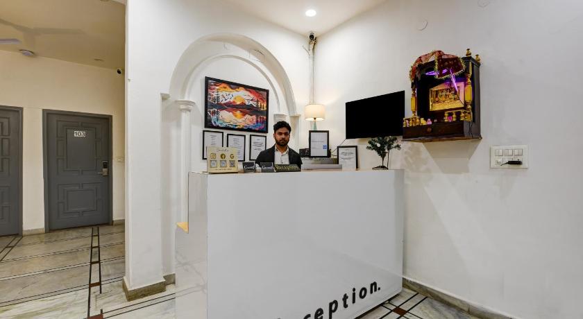 Gallivanto Inn - Rohini - image 31