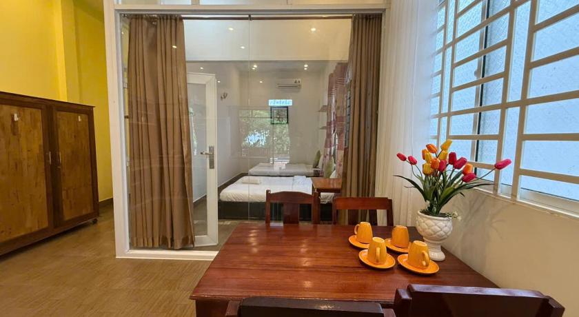 Image of Superior Bungalow 16