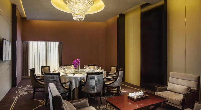 Royal Century Hotel Shanghai - image 5