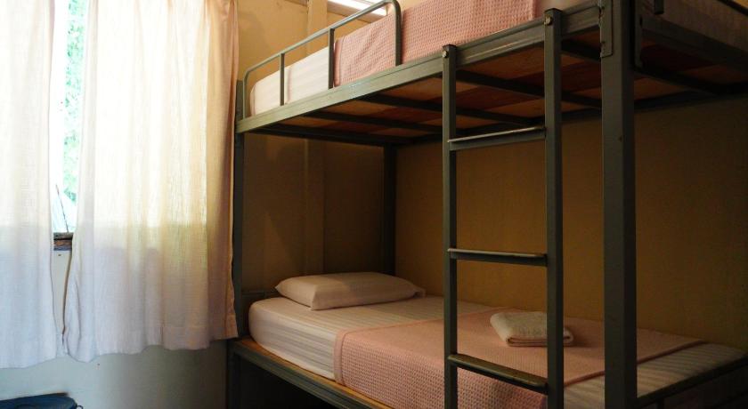 Immagine di Dormitorio Misto con 8 Letti (8-Bed Mixed Dormitory Room) 3
