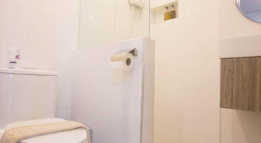 叻武里 Baan Khun Nine 3星级 酒店 泳池