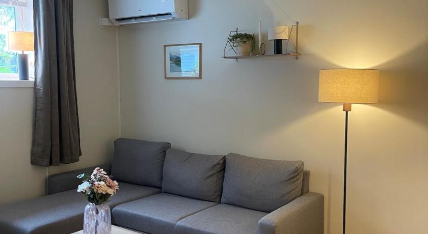 Cozy apartment near downtown Tromsø with parking